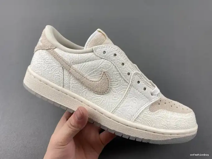 Chris FZ0455-200 Paul Retro OG 1 Low Jordan 0614